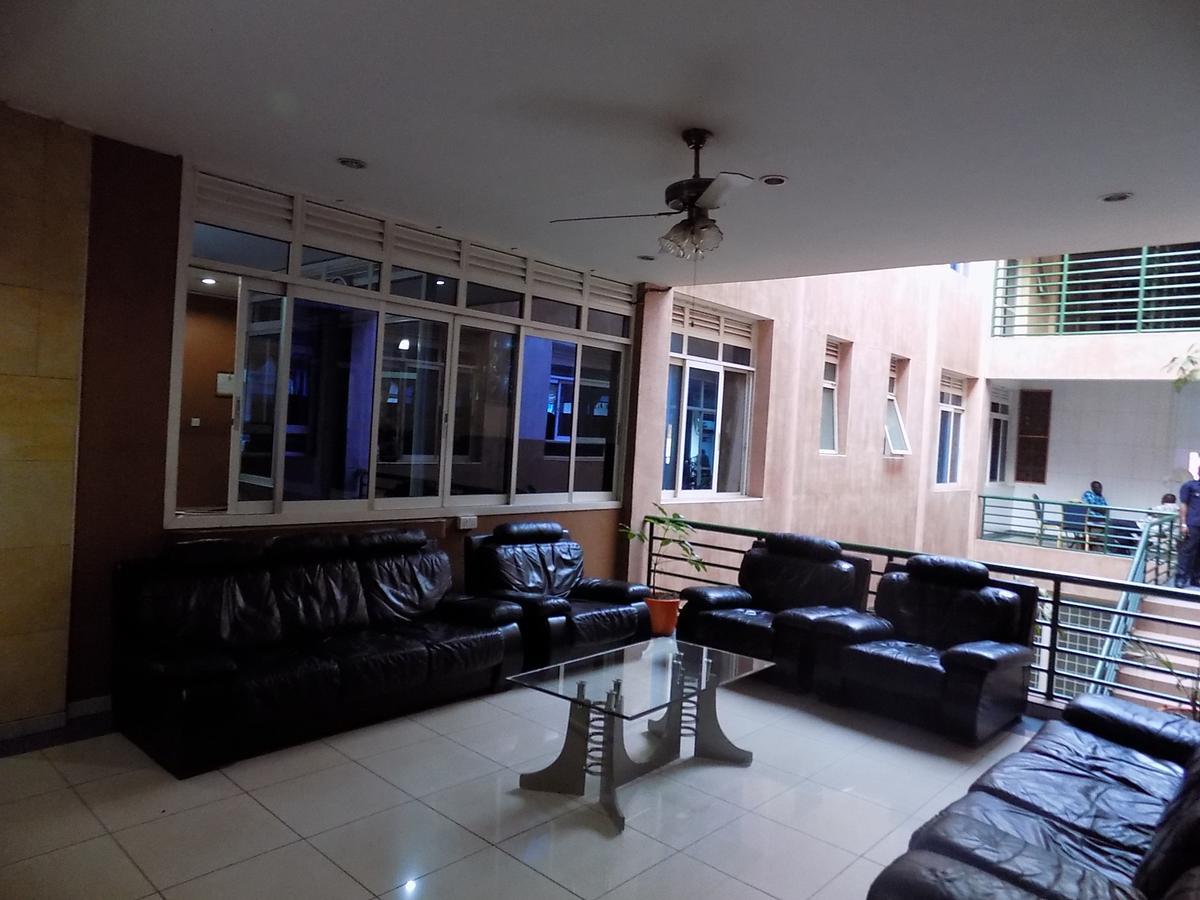 Aponye Hotel Kampala Exterior foto